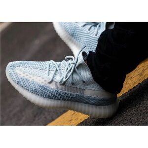Adidas Yeezy Boost 350 V2 Cloud White & Blue & Knit Originals NWT Authentic